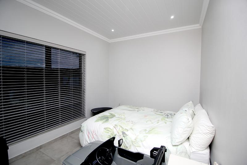 3 Bedroom Property for Sale in Reebok Western Cape